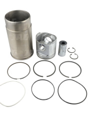 RE527843 Zestaw naprawczy silnika 31-326